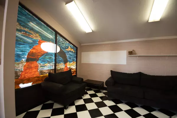 Ogden, UT 84401,3563 S LINCOLN AVE E