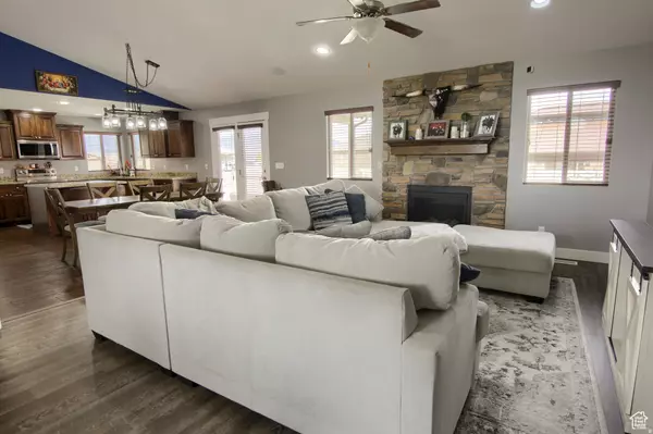 Grantsville, UT 84029,428 SADDLE RD