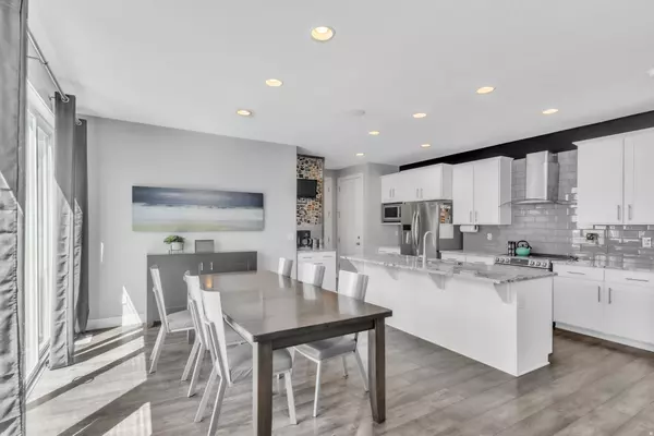 South Jordan, UT 84095,9732 S CALDERA LN