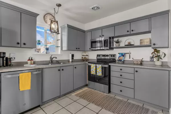 Taylorsville, UT 84129,1844 LEISURE LN