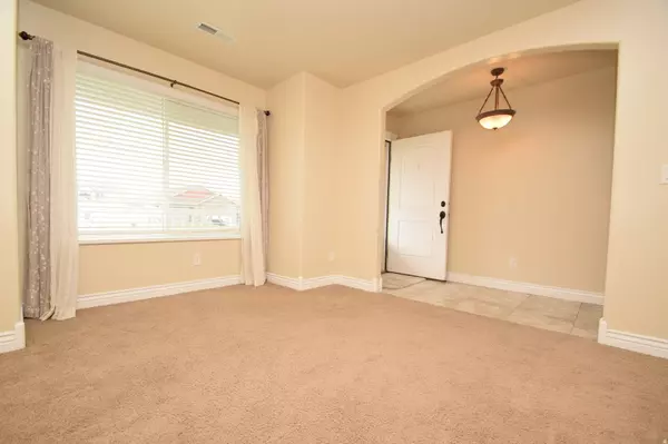 Brigham City, UT 84302,860 W 1025 S