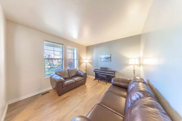 Farmington, UT 84025,2081 COLT DR