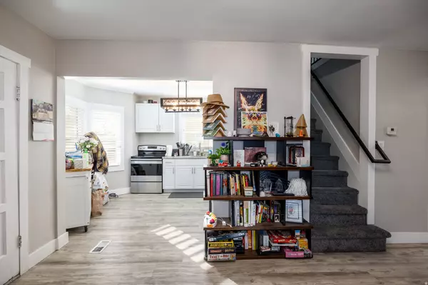 Salt Lake City, UT 84115,171 E CLEVELAND AVE