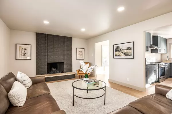 Bountiful, UT 84010,3463 S 50 E