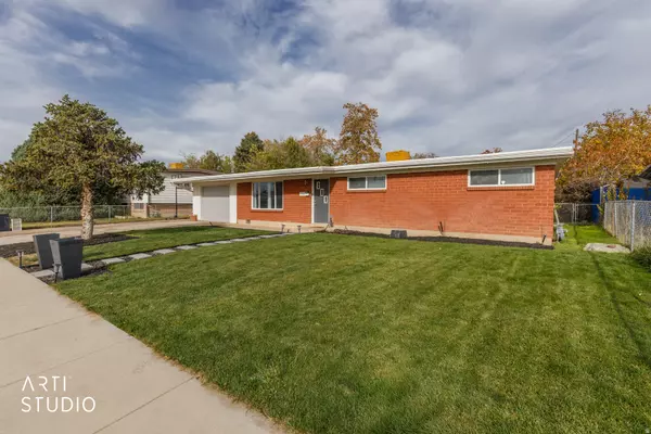 Layton, UT 84041,1916 W GREGORY DR
