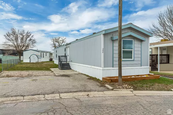 Pleasant View, UT 84404,2491 N HIGHWAY 89 #302