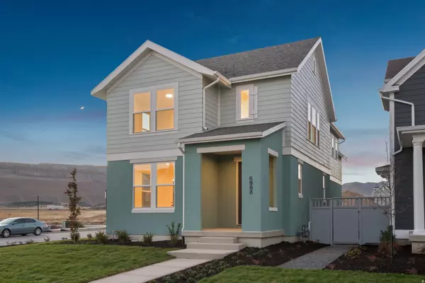 South Jordan, UT 84009,6988 W LAKE AVE