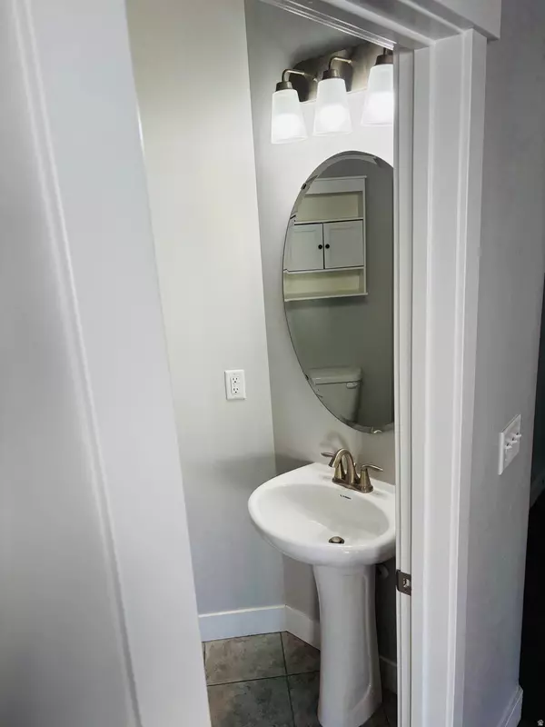 Vineyard, UT 84059,212 W WHITEWATER DR