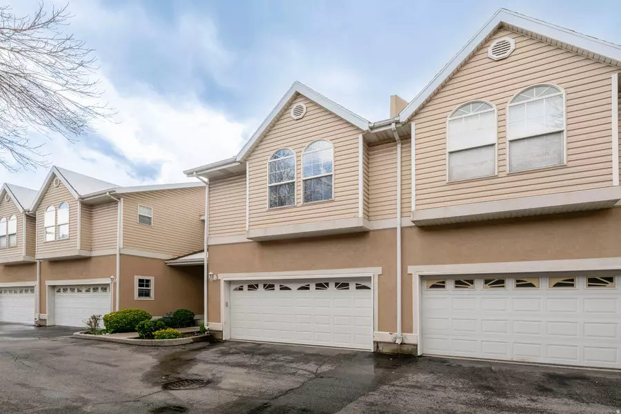 2213 E 2100 SO #3 S, Salt Lake City, UT 84109