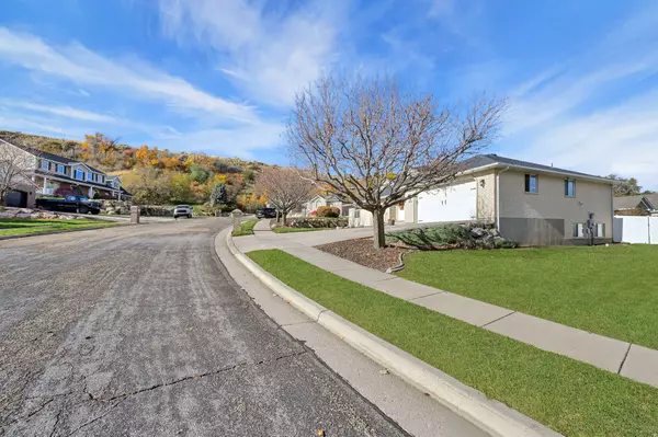 Riverdale, UT 84405,1356 W 5425 S