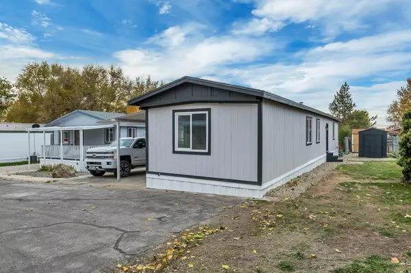 Clearfield, UT 84015,575 N 1350 W #137