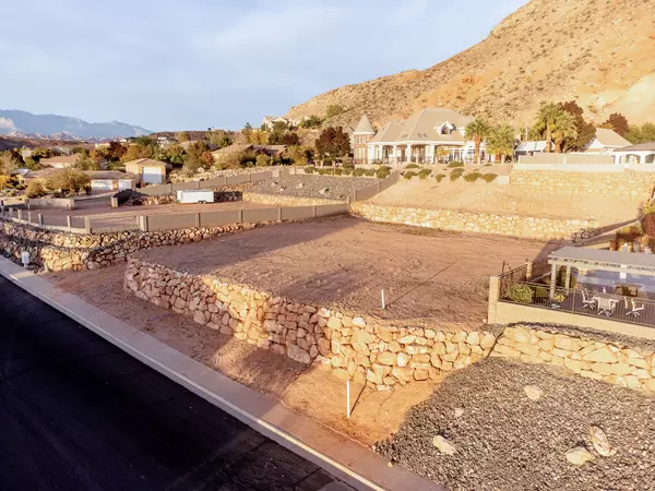 Washington, UT 84780,927 S SEMINOLE WAY