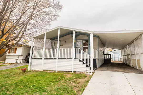 Farr West, UT 84404,1111 N 2000 W ##155