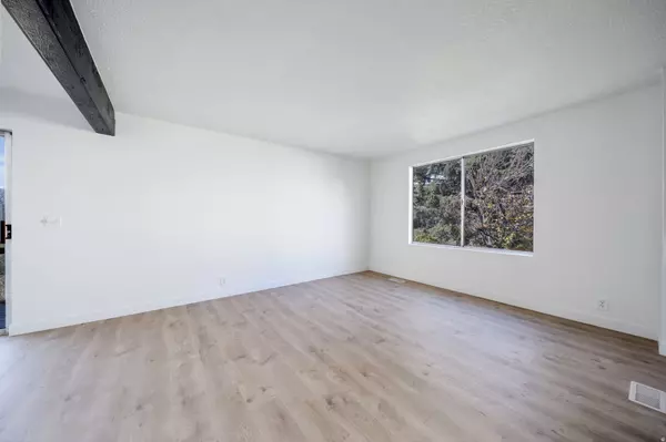 Taylorsville, UT 84129,4458 S EDGEWARE LN