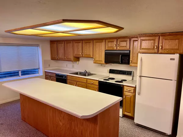 West Jordan, UT 84088,2286 W WILLIAMSBURG CIR