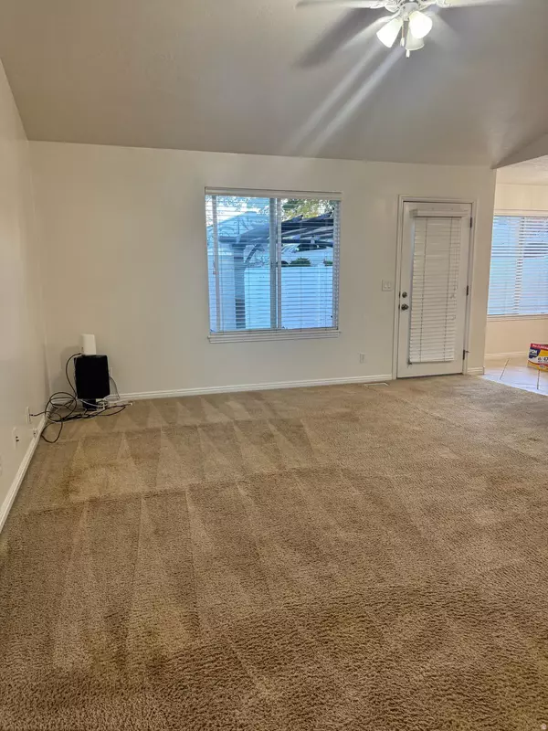 West Valley City, UT 84120,5277 AMBERVIEW CV