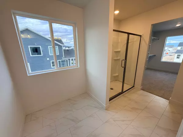 Eagle Mountain, UT 84005,2995 N KINGBIRD DR #617