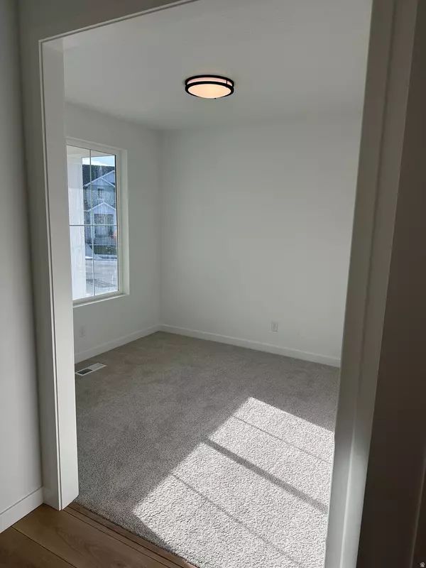 Eagle Mountain, UT 84005,2919 E SERDAR LN #C24