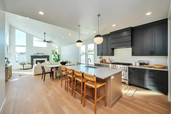 Centerville, UT 84014,283 W SUMMERHILL LN W