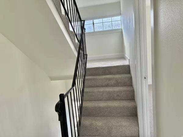 West Valley City, UT 84119,1779 W HOMESTEAD FARMS #3