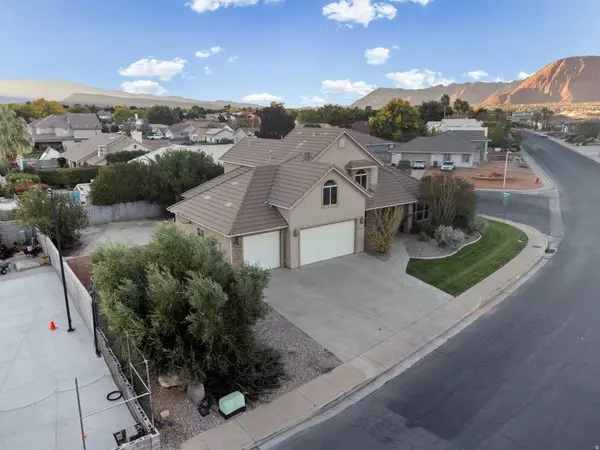 Santa Clara, UT 84765,1815 N RED MOUNTAIN DR E #8