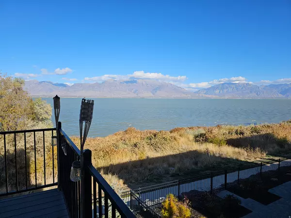 Saratoga Springs, UT 84045,2422 S BLUE WATER LN