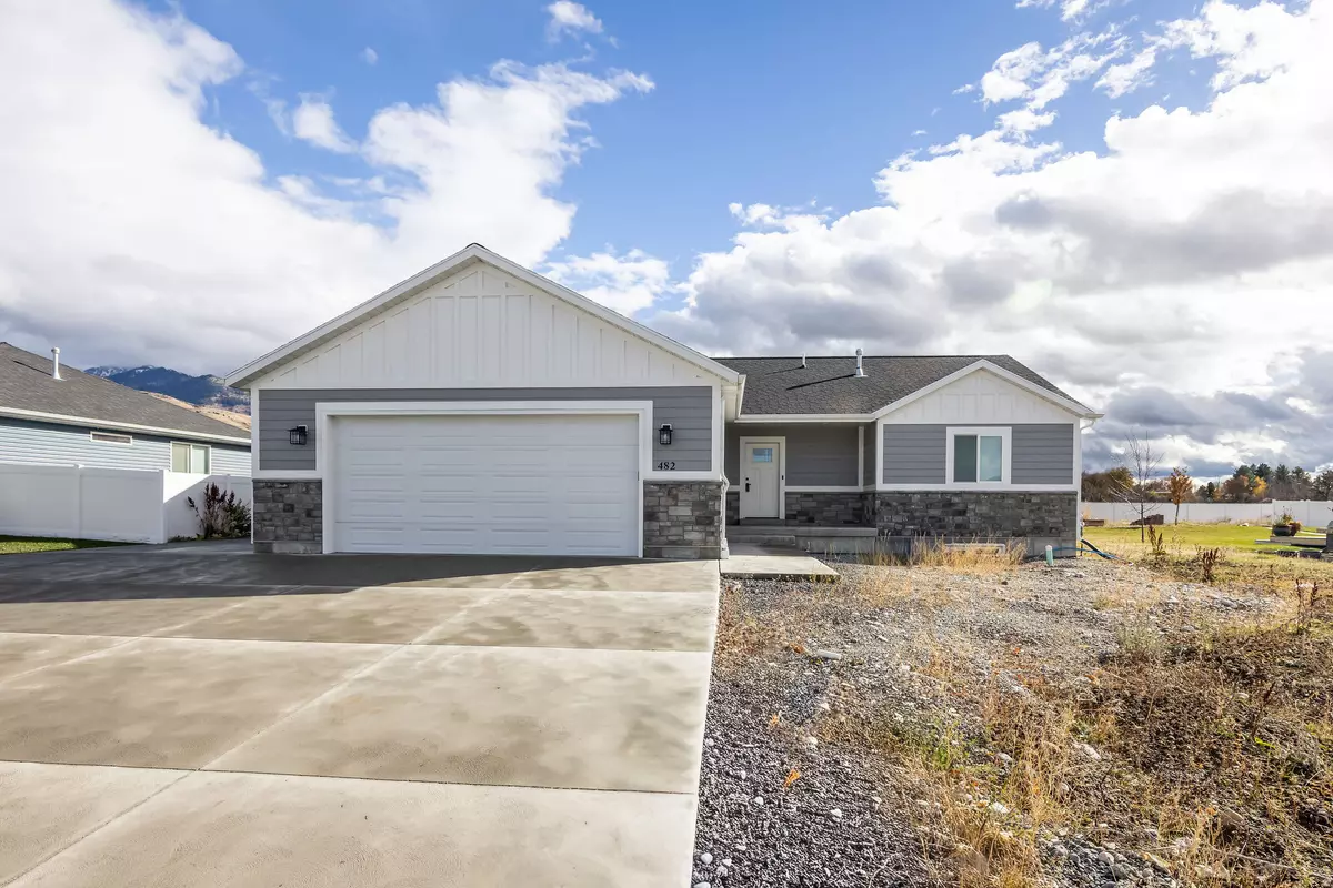 Smithfield, UT 84335,482 E CANYON RIM RD N