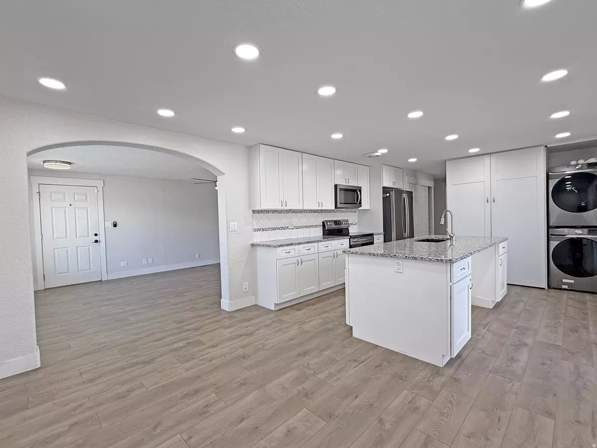 Sunset, UT 84015,1623 N 400 W