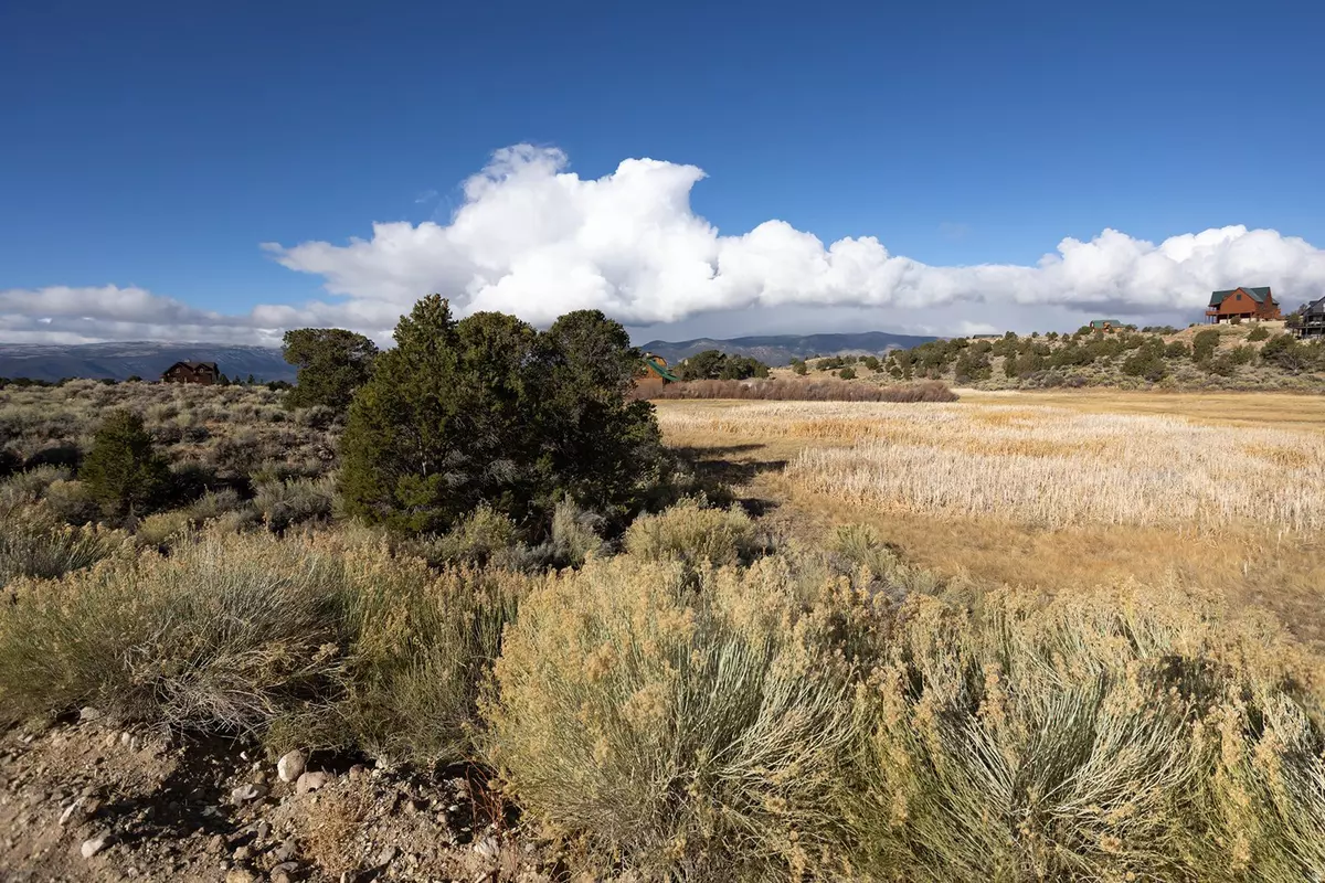 Antimony, UT 84712,304 LITTLE MEADOW LOOP E #304