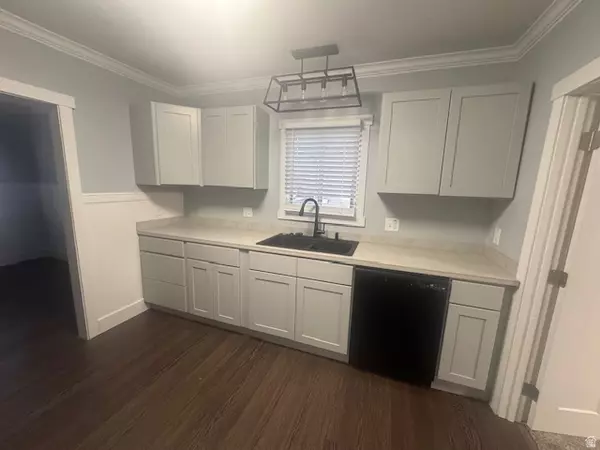 Price, UT 84501,466 E 300 N