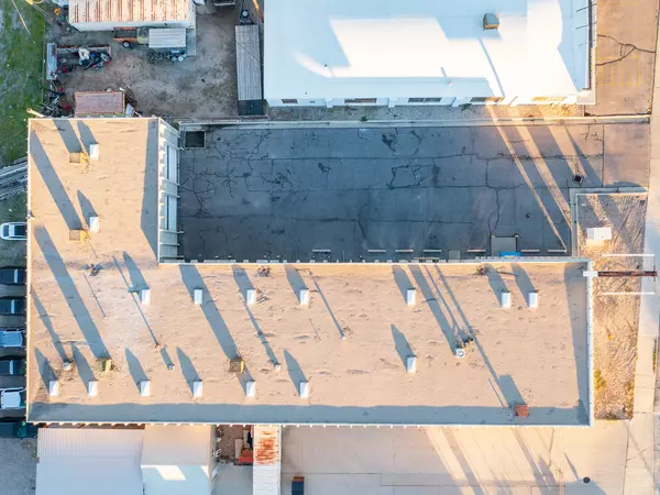 Salt Lake City, UT 84119,950 W 2100 S