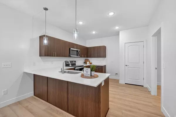 Saratoga Springs, UT 84045,1497 N SARATOGA VIEW LN LN #C