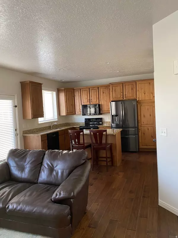 Riverton, UT 84065,12501 S FALLS CREEK RD W