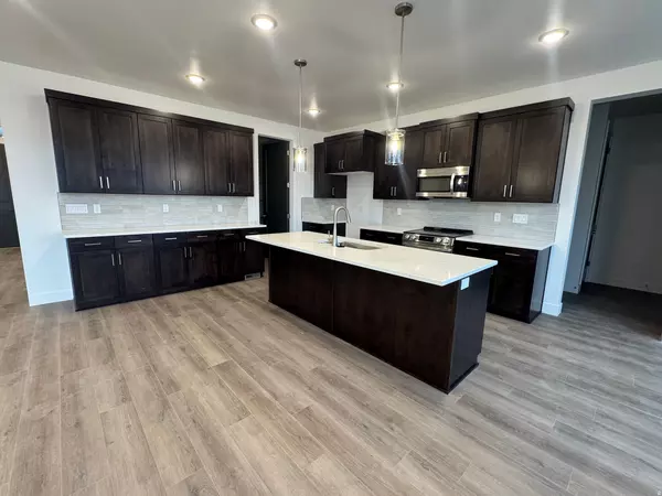 Payson, UT 84651,1231 N 1475 E #78