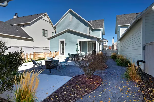 South Jordan, UT 84009,10843 S LAKE AVE #257