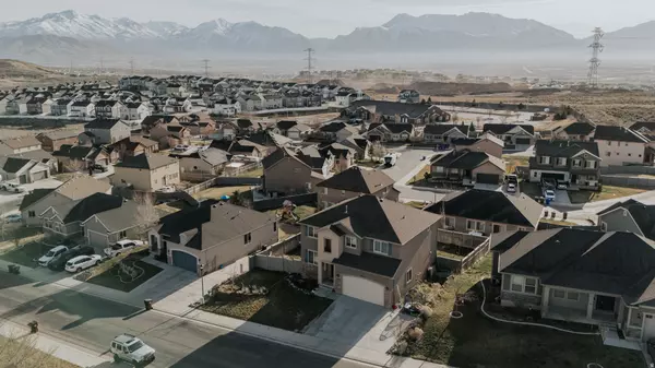 Eagle Mountain, UT 84005,9142 N KILKENNY WAY