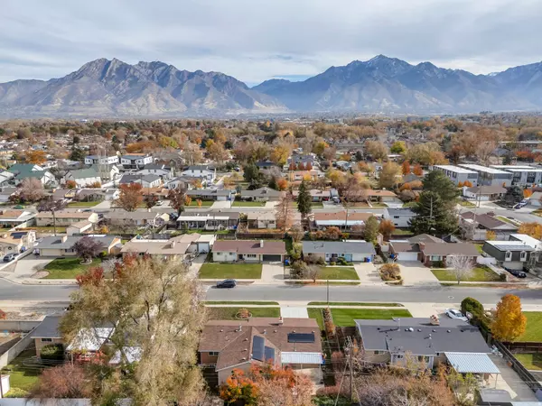 Midvale, UT 84047,7080 S 230 E