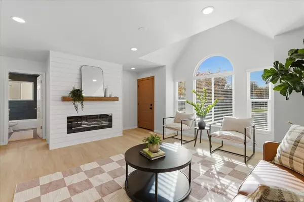 Orem, UT 84058,896 W 30 S