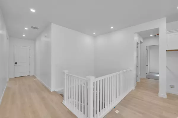 Saratoga Springs, UT 84045,263 E POLARIS DR S #104