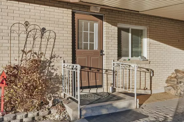 Garland, UT 84312,14376 N 6000 W