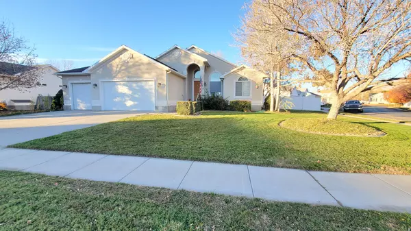 Stansbury Park, UT 84074,107 PEBBLE BEACH DR