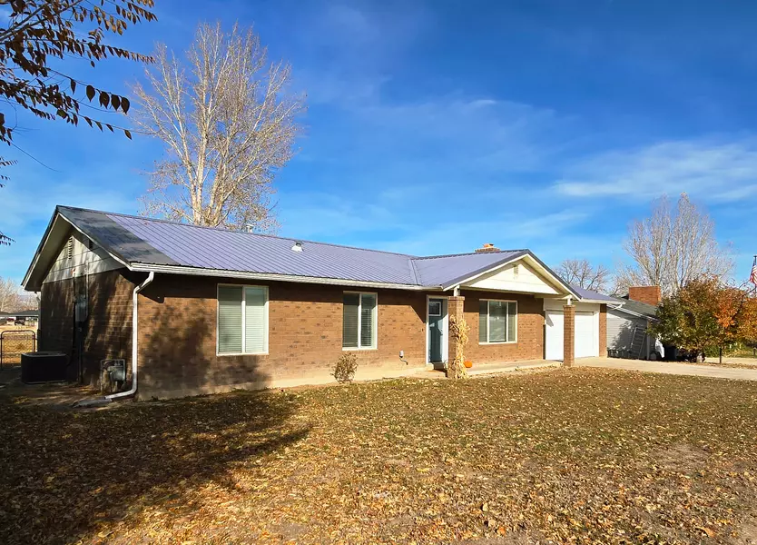 677 E 250 N, Vernal, UT 84078