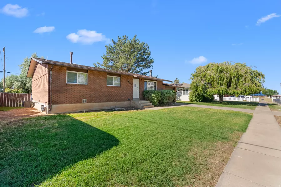 1665 N 1960 W, Layton, UT 84041