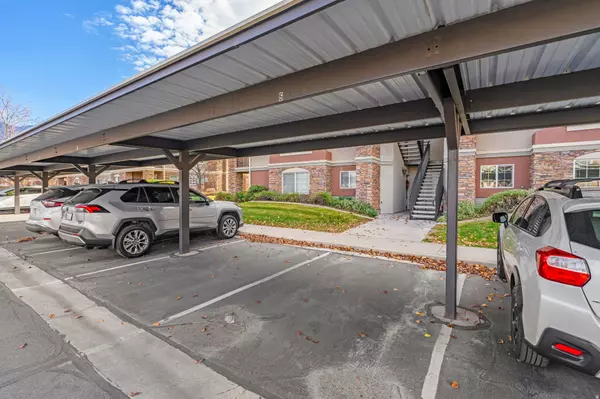 Draper, UT 84020,196 E SPENCER PEAK WAY #D6