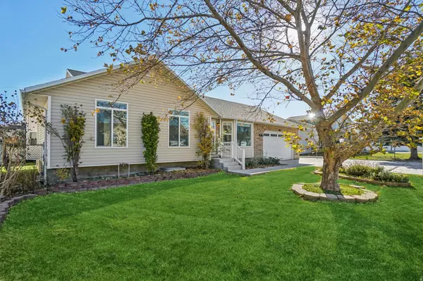 West Valley City, UT 84120,3865 S GLEN HILL DR