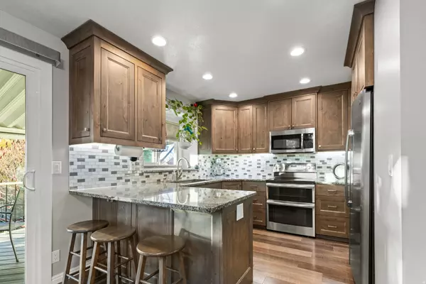 Roy, UT 84067,5539 S 4175 W