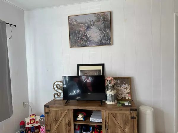 Fairview, UT 84629,256 E 200 N