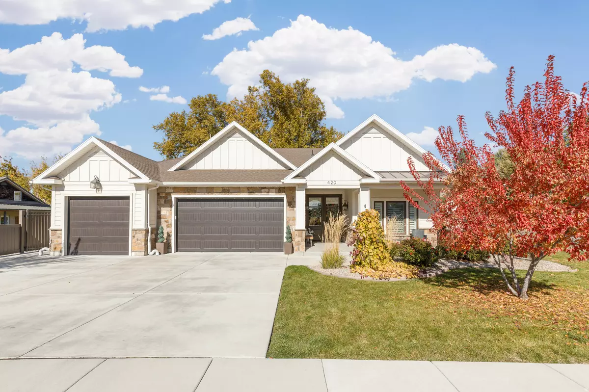 Centerville, UT 84014,420 RAWLINS CIR