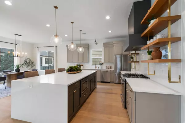 Draper, UT 84020,296 E IRELAND LN S #101