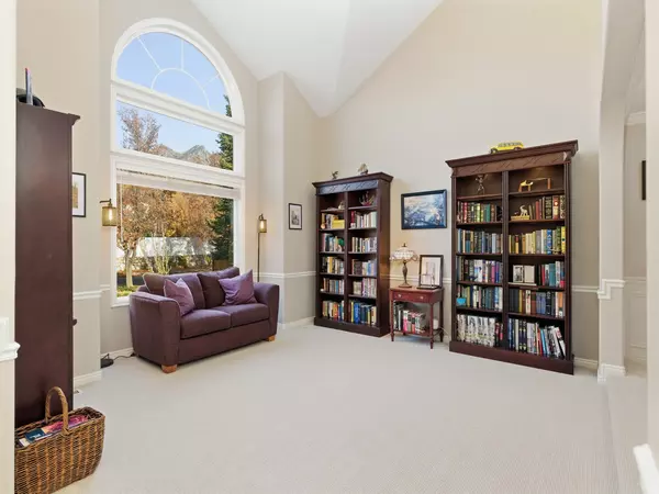 Draper, UT 84020,12182 S PINE WAY